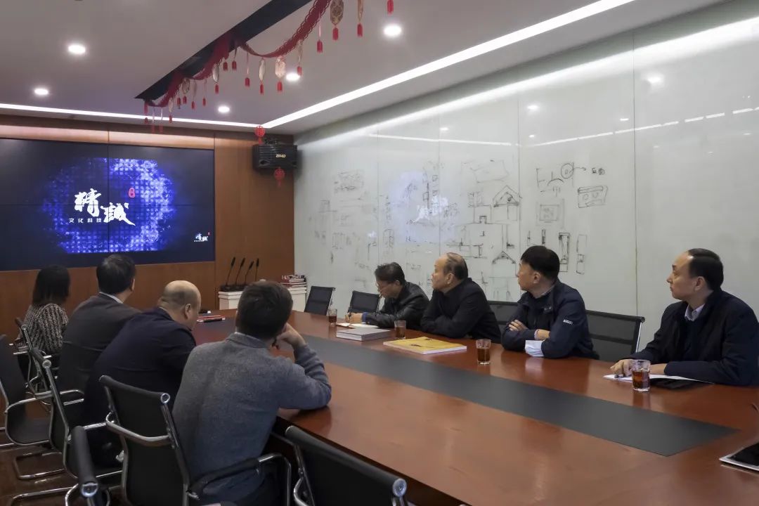 西安市政協(xié)、市僑聯(lián)領(lǐng)導(dǎo)一行蒞臨精誠(chéng)集團(tuán)調(diào)研指導(dǎo)