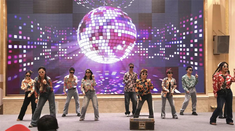 精誠2025新春年會暨20周年慶典圓滿落幕 精誠2025新春年會暨20周年慶典圓滿落幕